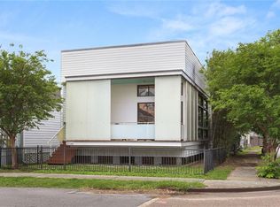 2036 7th St, New Orleans, LA 70115