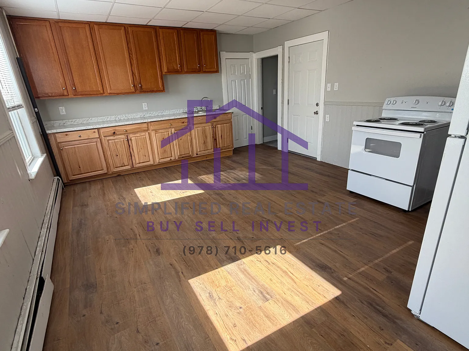 3 bed, $1,725 — Photo 2