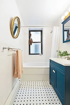 Sold by Compass | media 13