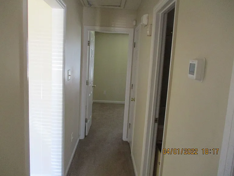 301 Station Crossing Dr #B — Photo 3