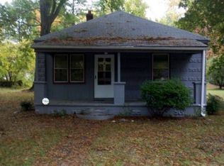 20205 Oakland Ave, Colonial Heights, VA 23834