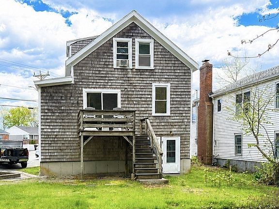 3rd image of 439 Newport Rd