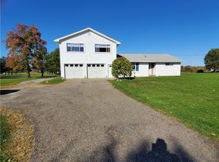 17120 Mayfield Rd, Huntsburg, OH 44046