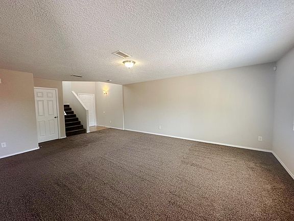 2nd image of 1261 La Fonda St