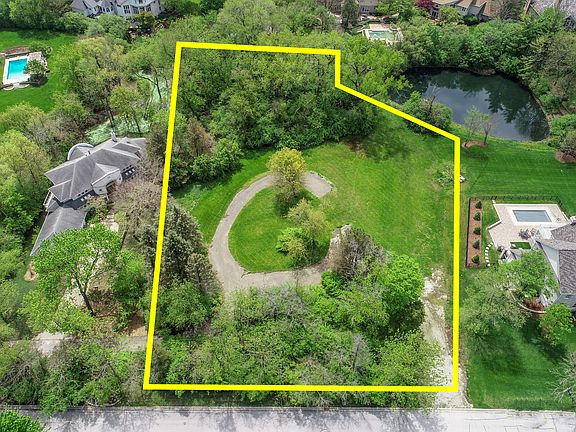 2nd image of 2227 Regency Woods Dr