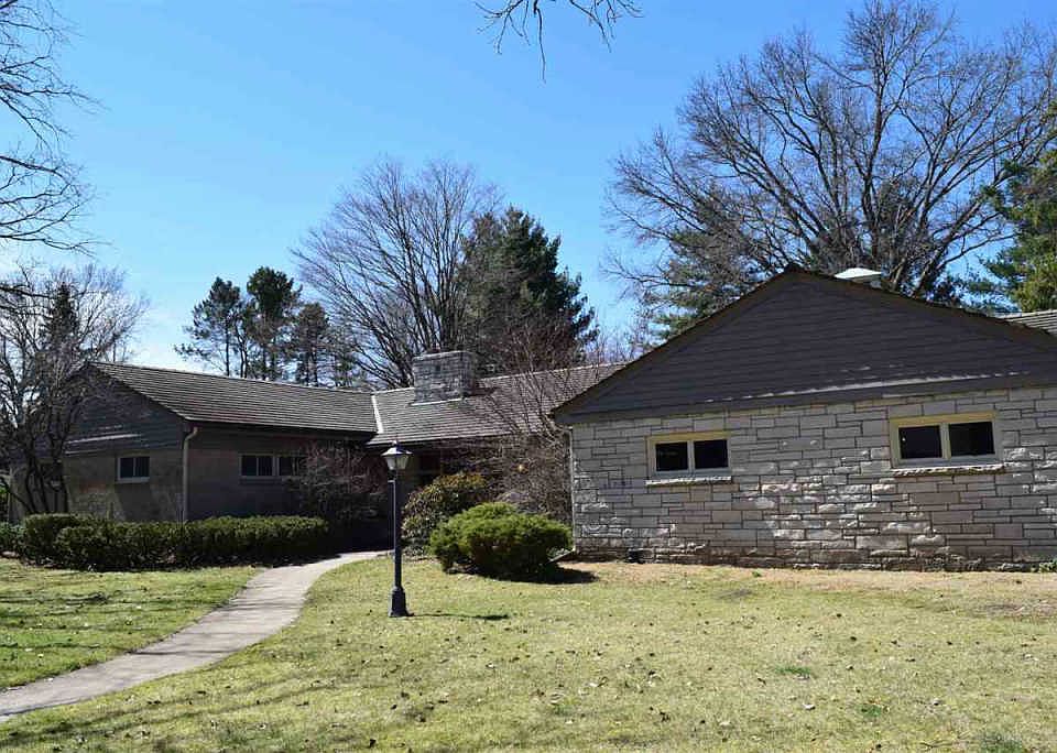 1st image of 520 Vale Ave N