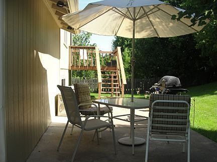 Beautiful patio/deck area