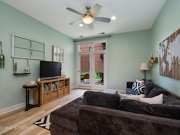 3rd image of 4814 N Damen Ave APT 211
