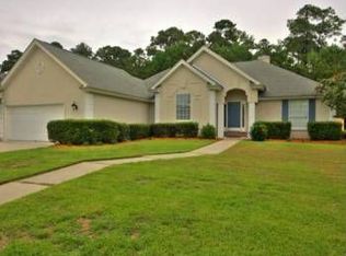 118 Summer Winds Dr, Savannah, GA 31410
