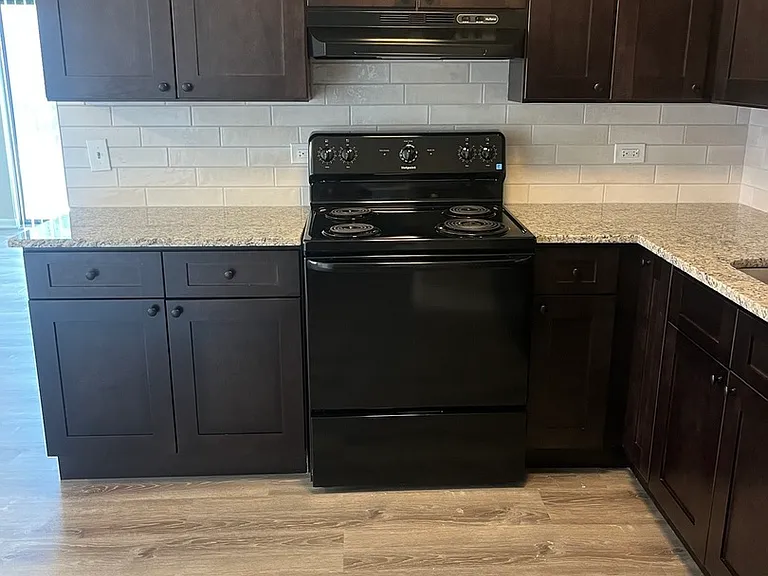 6045 Marshall Ave #2W — Photo 6
