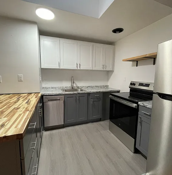 3906 S Hudson St #3906 — Photo 1