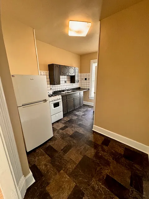805 Grand Avenue - 1 — Photo 4