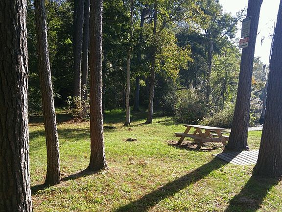 5th image of 3421 Chimney Dr