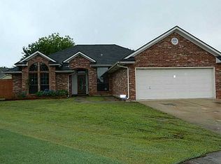 5020 Gina Cir, Del City, OK 73115