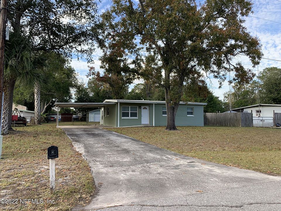 1st image of 353 Cottonwood Ln