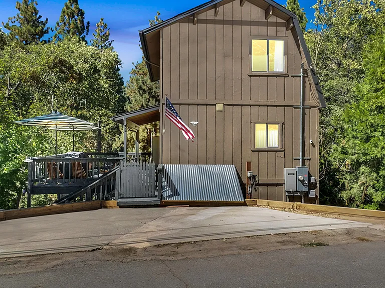 32794 Cougar Ln — Photo 23
