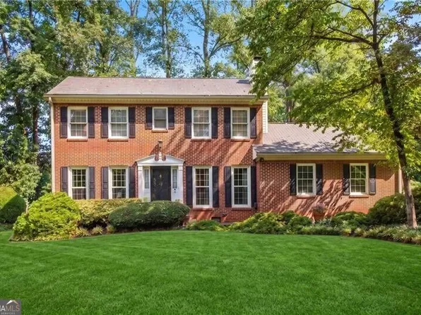 1475 Luke Ln, Lawrenceville, GA 30043