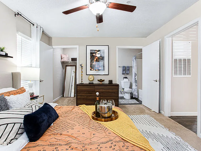 Indigo Apartments Gainesville — Photo 56