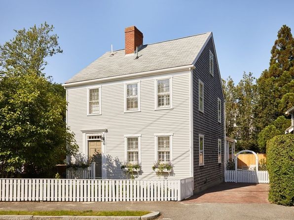 28 Pleasant St