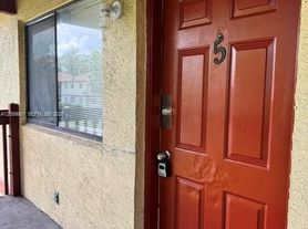 2050 NW 43rd Ter, Fort Lauderdale, FL