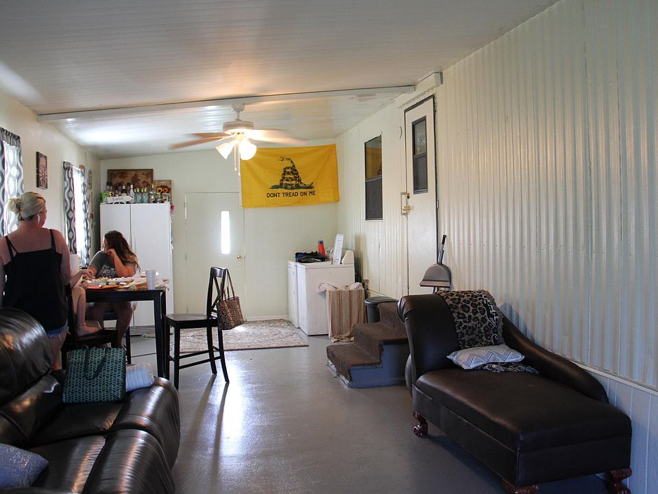 1st image of 4150 Spiker Ln