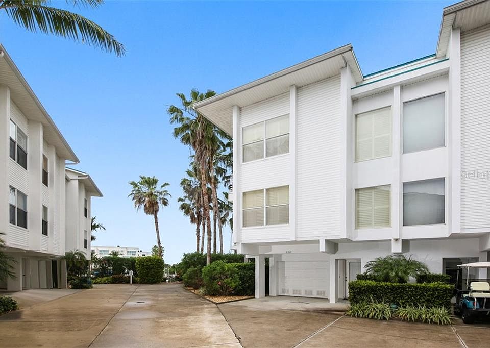 1st image of 8260 Harborside Cir