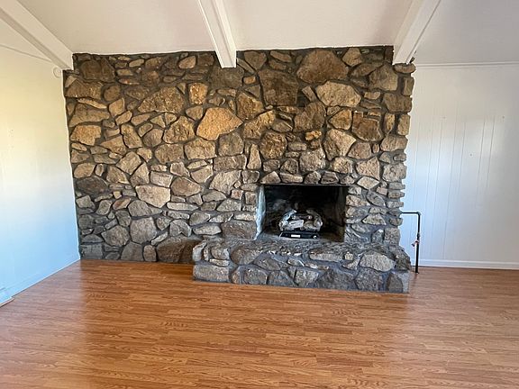 3rd image of 1453 E Camino Alto St
