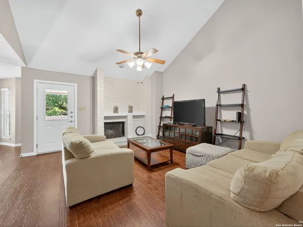 13130 Blanco #206, San Antonio, TX 78216