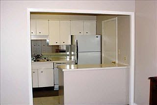 5th image of 3701 Turtle Creek Blvd APT 4C