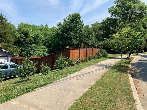3rd image of 6915 Sardis Green Ct