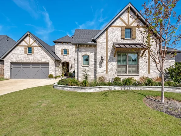 311 Waters Edge Dr, Argyle, TX 76226