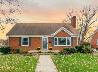 1949 Vicksburg Rd, Lexington, KY 40504