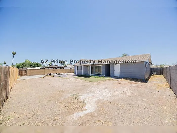 4704 S La Rosa Dr — Photo 27
