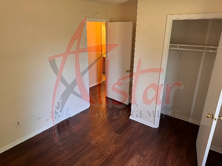 6270 Shady Glen Cv — Photo 11