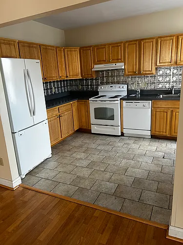 29B Edgewood St #2 Photo 1