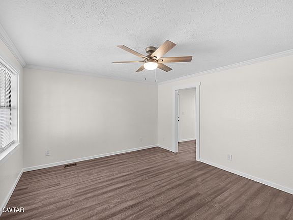 3rd image of 1303 Bellemeade Rd