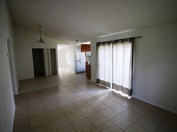 3rd image of 1473 Swan Ct
