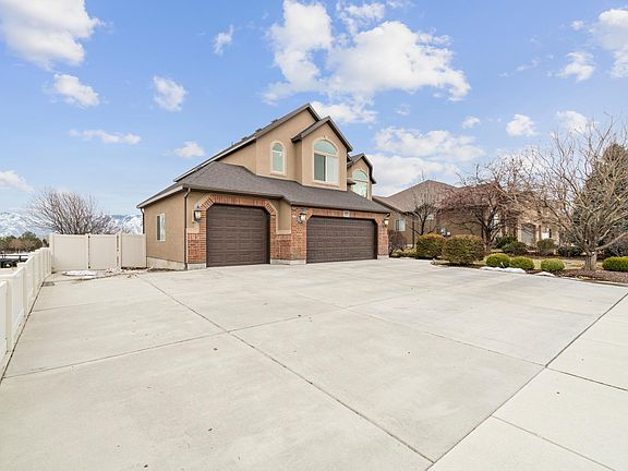 3rd image of 10269 S Alder Grove Way