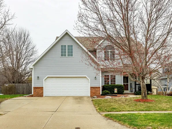 207 NW Seasons Dr, Ankeny, IA 50023