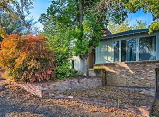 1906 Grandview Ave, Redding, CA 96001