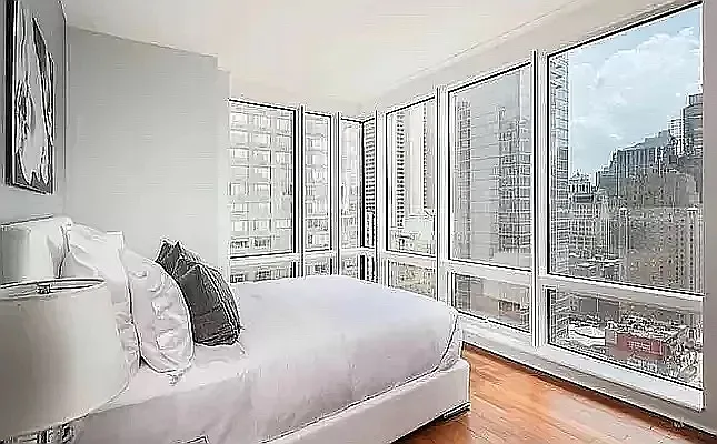 Rented by Corcoran | media 11