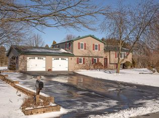 59 Shawna Ln, Winfield, PA 17889