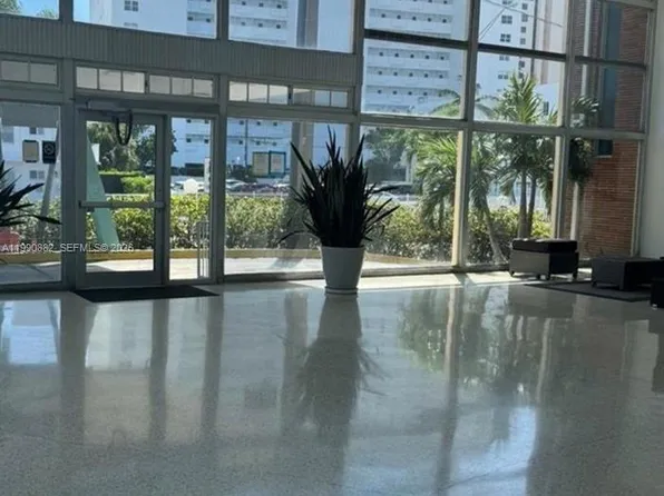 6484 Indian Creek Dr, Miami Beach, FL