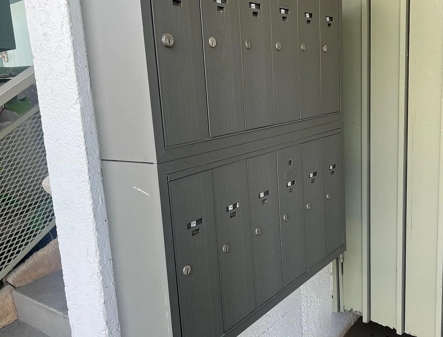 2 bed, 720 sqft, $3,200 — Photo 3
