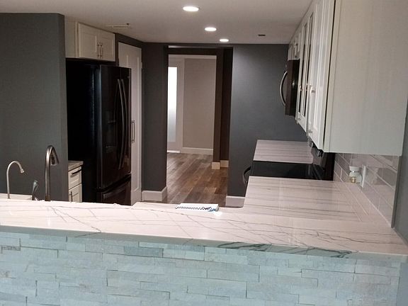 5th image of 4747 S Washington Ave APT 166