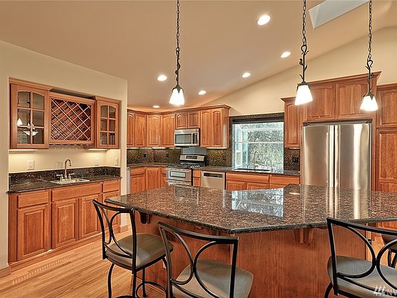 5th image of 2603 259th St NW