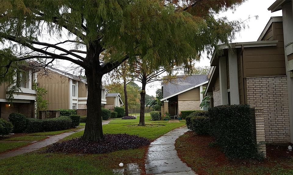 1st image of 6118 Dryad Dr