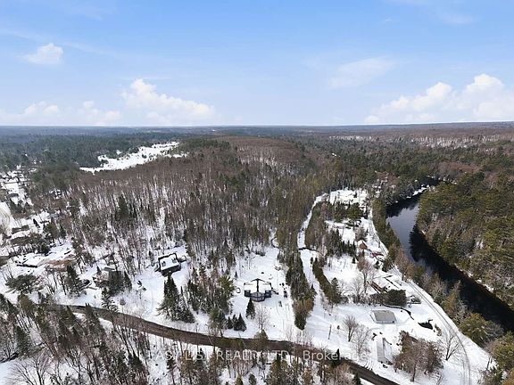 5th image of 1131 Springdale Park Rd