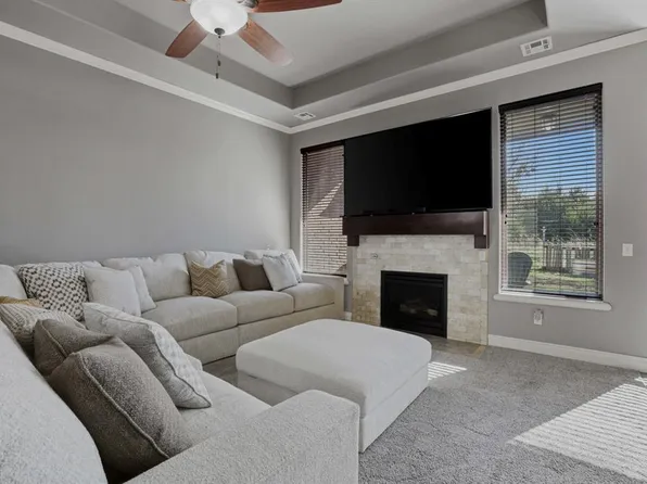 2180 Timber Xing, Yukon, OK 73099