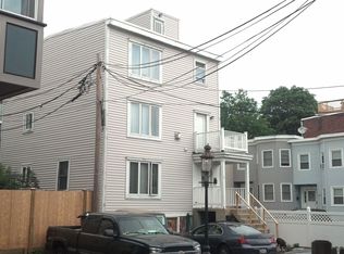 2 Monument Ct, South Boston, MA 02127